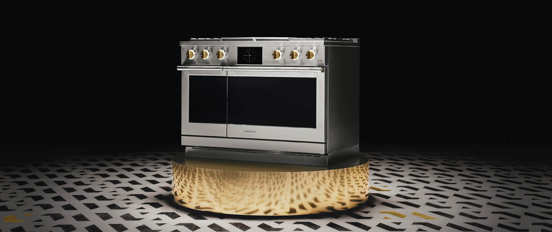 Monogram Professional Range